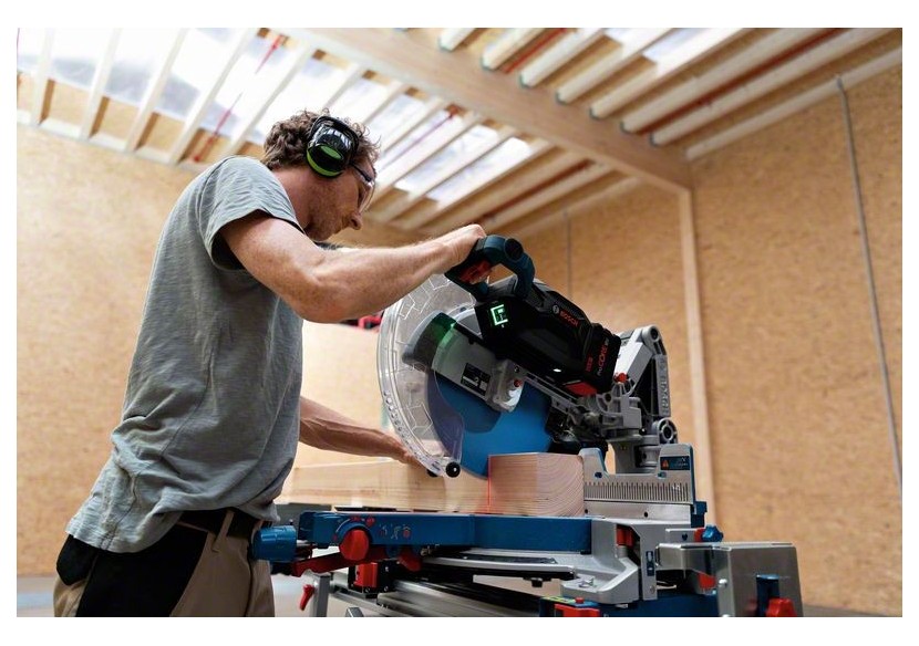 SCIE RADIALE GCM 18V-305 GDC 2x12,0Ah + GAL 18V-160 C Carton - 0601B43001 - Bosch