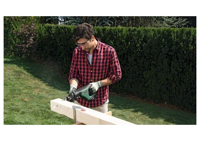 Scie sabre sans fil Advanced Recip 18V avec une batterie 2,5Ah - 06033B2403 - Bosch