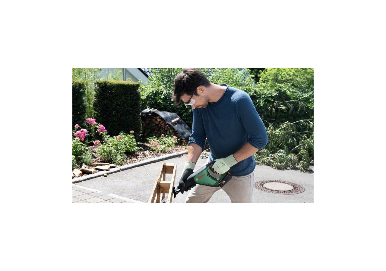 Scie sabre sans fil Advanced Recip 18V avec une batterie 2,5Ah - 06033B2403 - Bosch