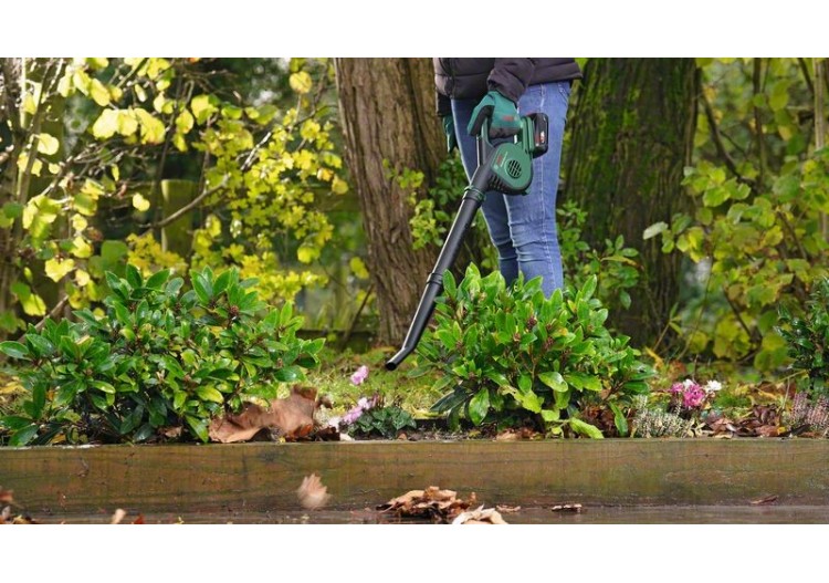 Souffleur sans fil UniversalLeafBlower 18V-130 - sans batterie - 06008A0601 - Bosch