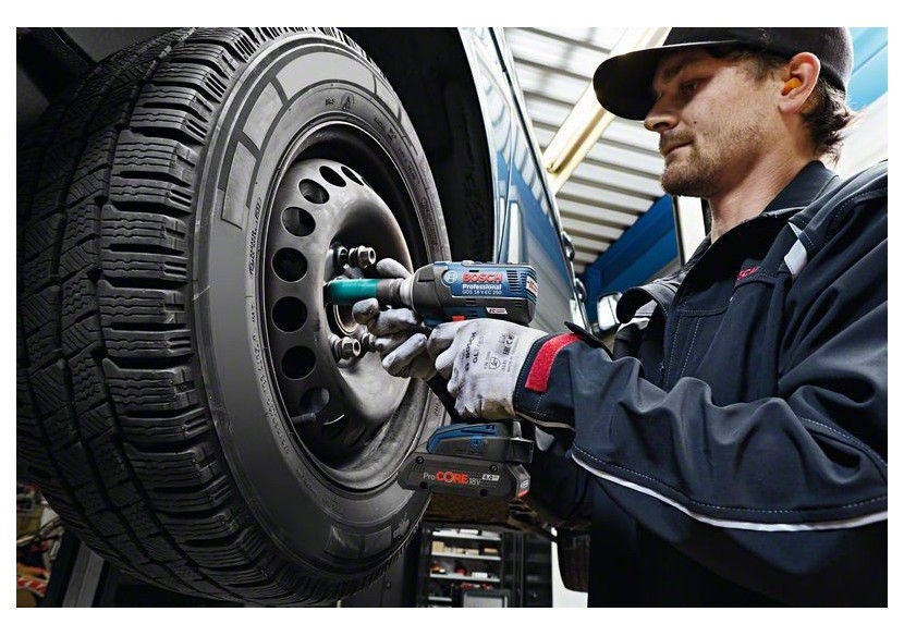 Starter Set ADVANCED 2xProCORE18V 4,0Ah + GAL 18V-40 carton - 1600A01BA3 - Bosch