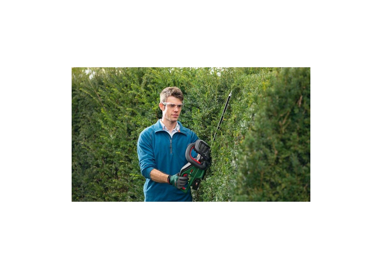 Taille-haies sans fil 18V UniversalHedgeCut 18V-55 - avec 1 batterie 2,5Ah - 0600849J01 - Bosch