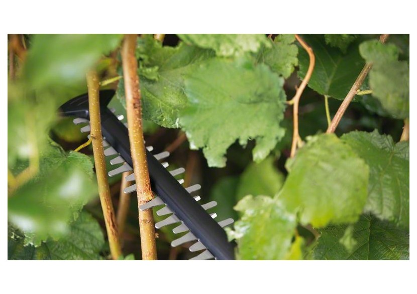 Taille-haies sans fil 18V UniversalHedgeCut 18V-55 - outil seul sans batterie - 0600849J00 - Bosch