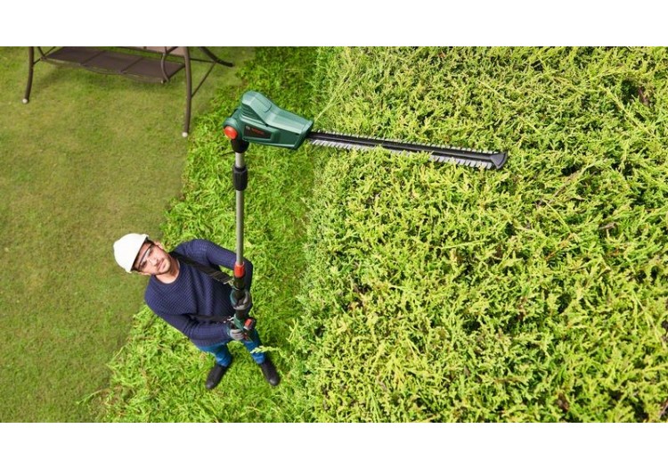 Taille-haies télescopique UniversalHedgePole 18V avec 1 batterie 2,5Ah - 06008B3000 - Bosch 2