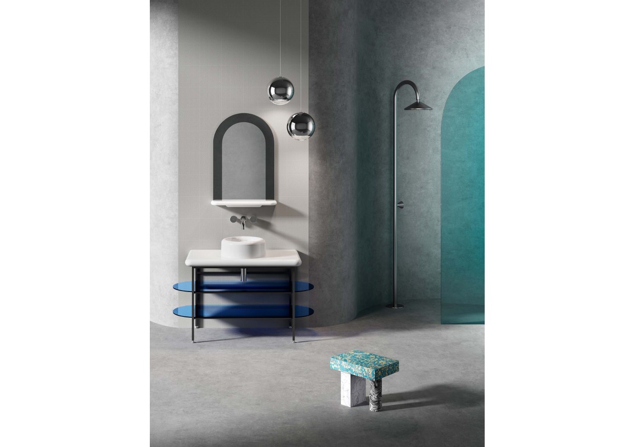 Liquid Meuble sous vasque avec étagères ouvertes en verre bleu, sur pied, 100 cm Verre bleu -66738-Vitra