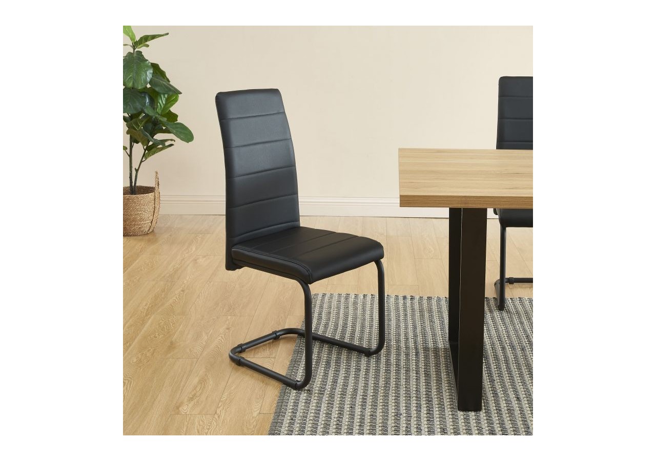 Lot de 2 chaises MARA simili noir pieds métal noir