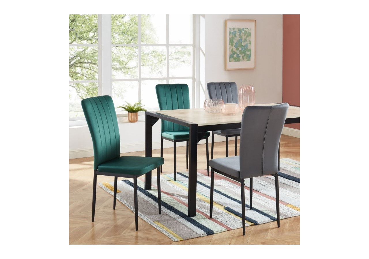 Lot de 4 chaises POPPY velours vert pieds métal noir