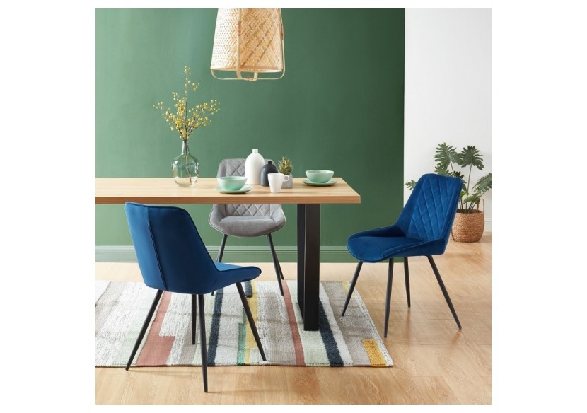 Lot de 2 chaises ROMY velours bleu pieds métal noir