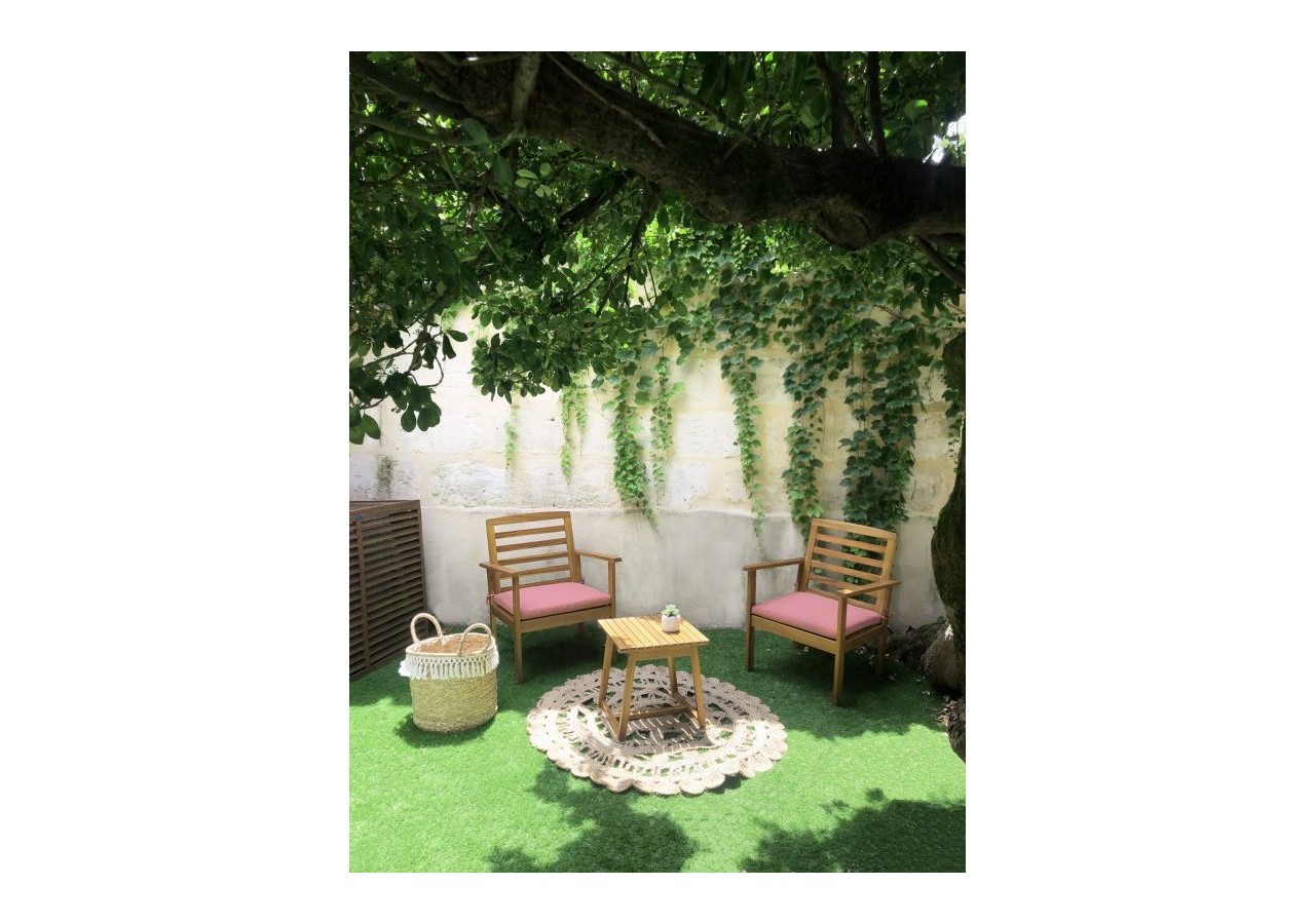 Salon de jardin LOMA en bois d'acacia 2 places coloris terracotta