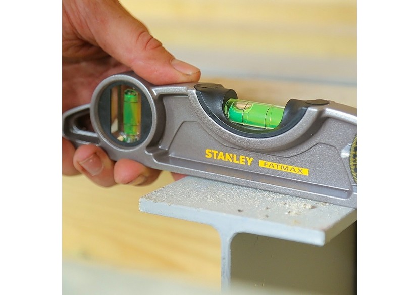 Niveau Torpedo Aluminium Magnetique 25Cm Pro - Fatmax Pro : Confort'Mat