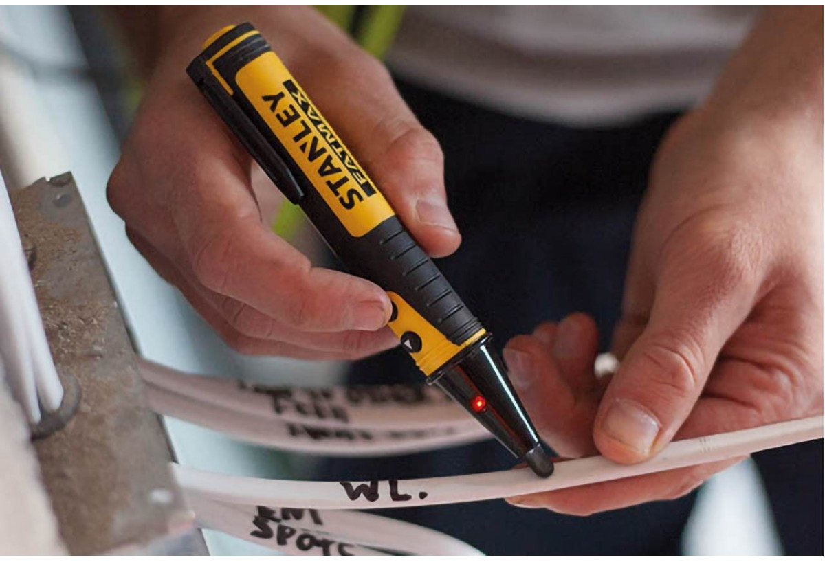 Testeur Tension Et Detecteur Metal Fatmax - Fatmax : Confort'Mat