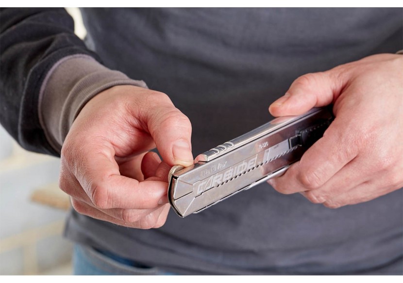 Cutter 25Mm A Cartouche Pro - Fatmax Pro : Confort'Mat