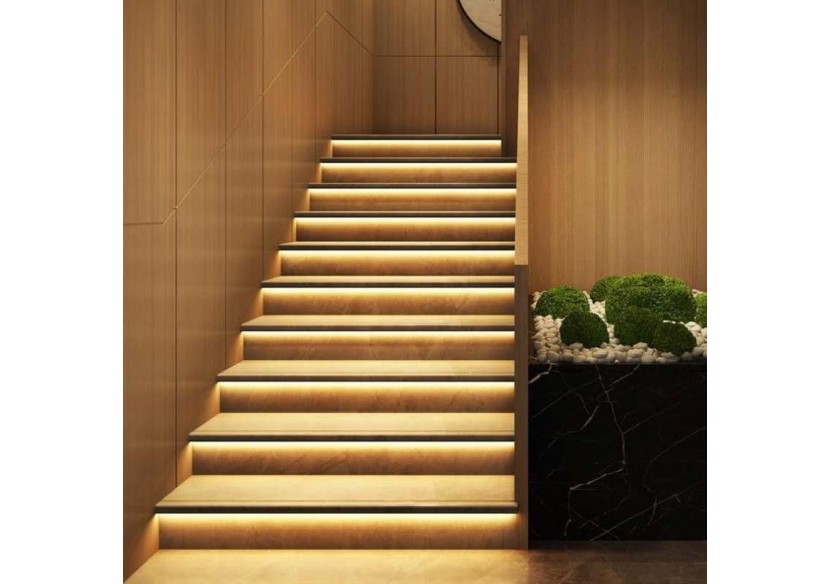Profilé d'escalier/nez de marche à intégrer pour ruban LED jusqu'à 12 mm - BPERFALP184-9 - Barcelona LED