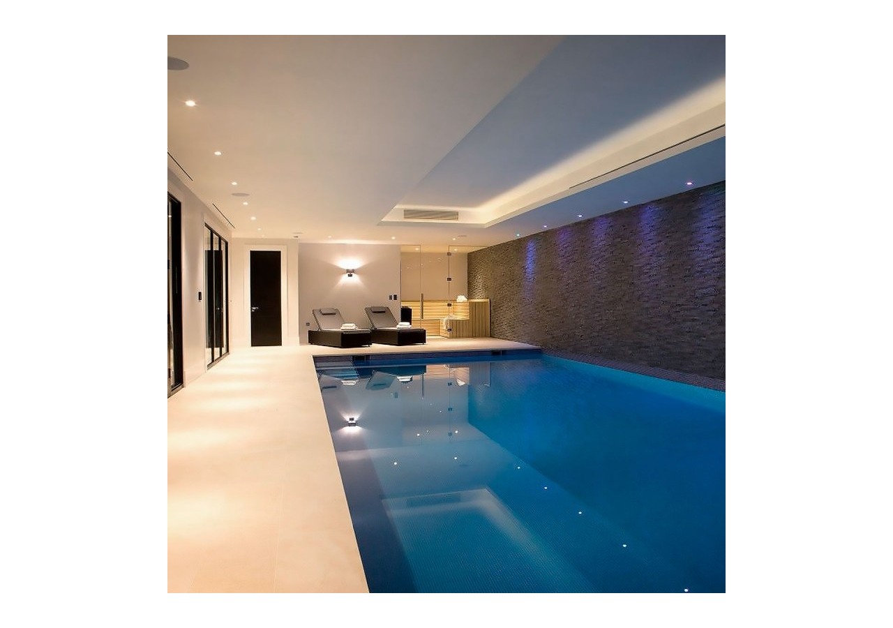 Spot LED encastrable étanche - IP65 - 8W - Coupe diamètre 80-95mm - B1220-BF - Barcelona LED