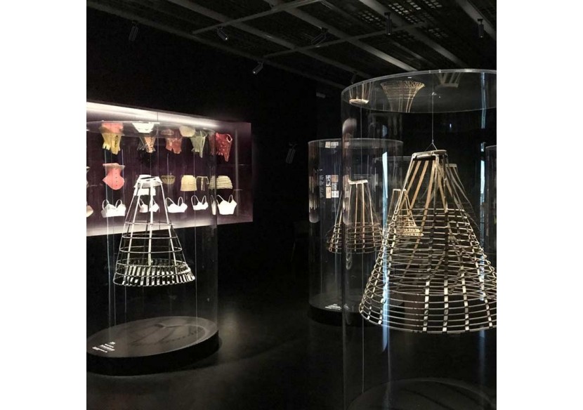 Spot sur rail monophasé avec angle d'éclairage ajustable 8W - B2092-N-270 - Barcelona LED