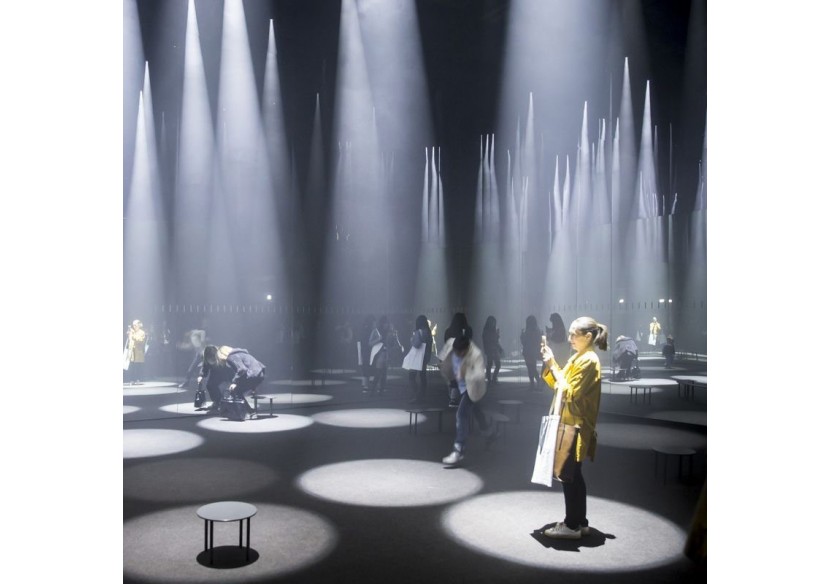 Spot sur rail monophasé avec angle d'éclairage ajustable 8W - B2092-N-270 - Barcelona LED