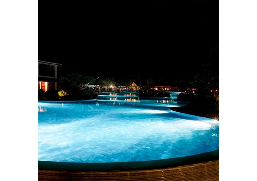 Spot LED submersible 60W blanc froid 12V IP68 - B2193 - Barcelona LED