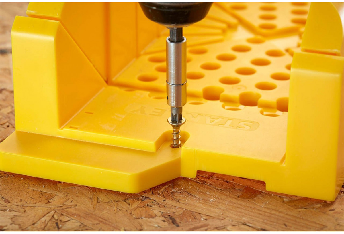 Boite A Coupe En Plastique Avec Cales Excentriques Scie A Dos Et Chevilles - Stanley : Confort'Mat