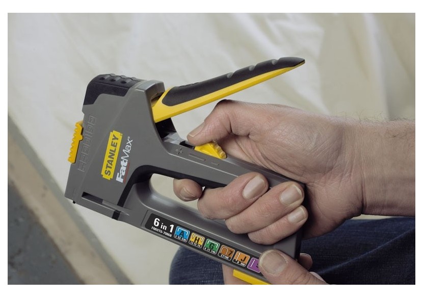 Agrafeuse 6 En 1 Tr 75 Corps Abs   - Fatmax : Confort'Mat