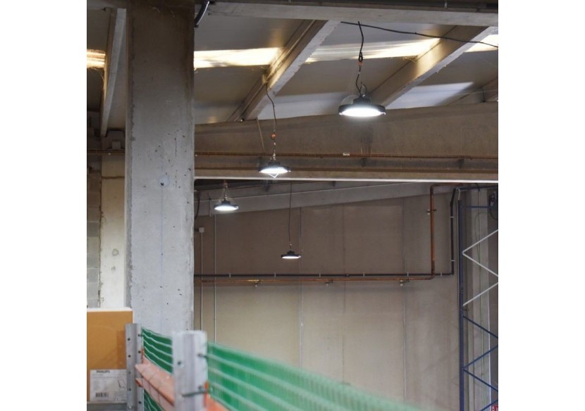 Cloche industrielle LED avec capteur de mouvement 150W-Dimmable-IP65 - K8138-150-4K-S - Barcelona LED