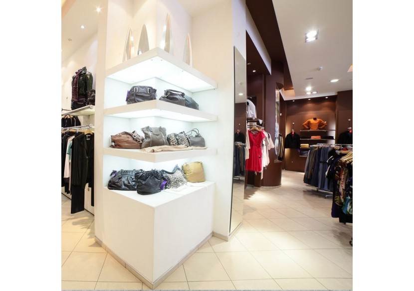 Collerette carrée en polycarbonate pour ampoule QR111 ou AR111-Coupe 155 x 155 mm - B1016-N - Barcelona LED