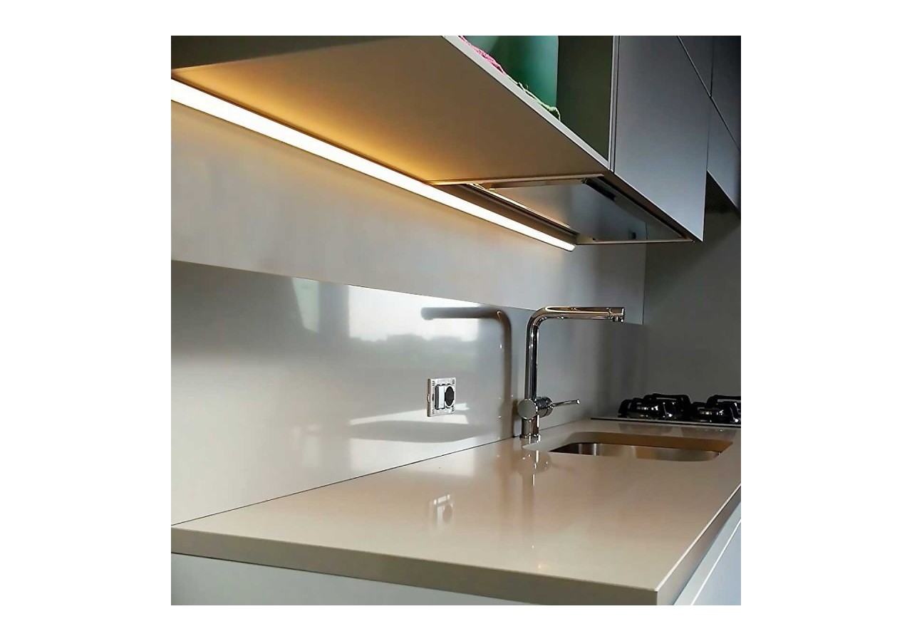 Profilé d'angle en aluminium pour ruban LED avec diffuseur-16x16mm-4 agrafes-2 embouts-2m - KPERF16X16-P - Barcelona LED