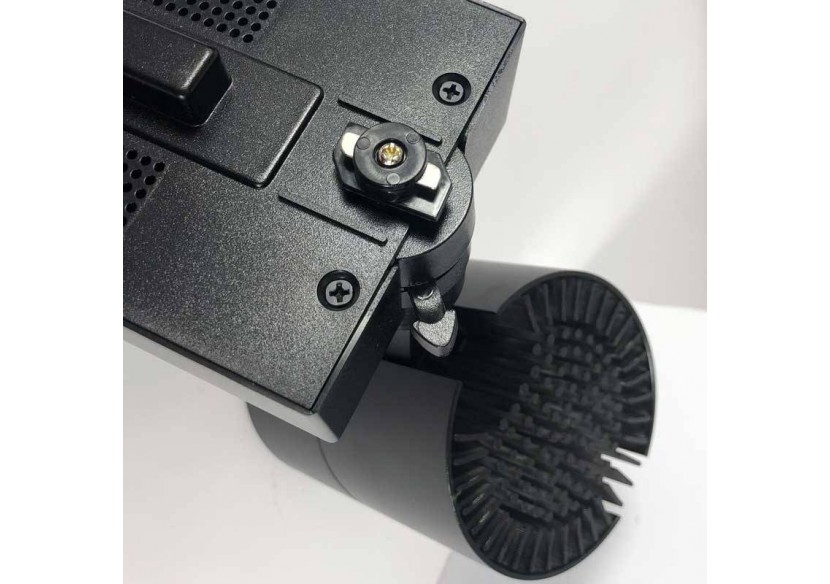 Projecteur LED sur rail monophasé spécial boucherie-Driver intégré Philips CertaDrive-LED COB-40W - B00574-N-CAR - Barcelona LED