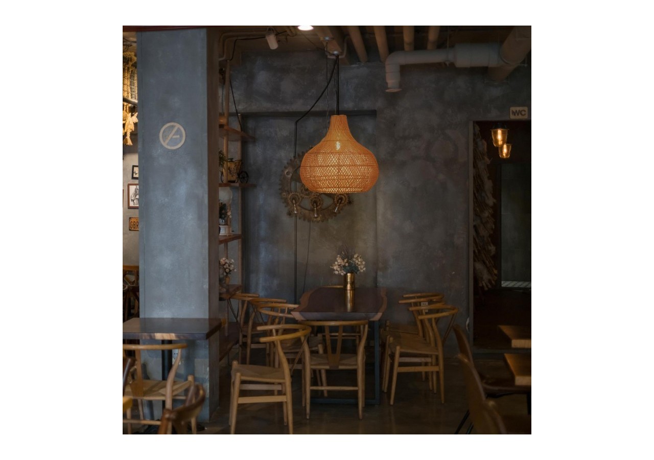 Suspension en osier "Samoa" avec interrupteur et prise - K187-C-N - Barcelona LED