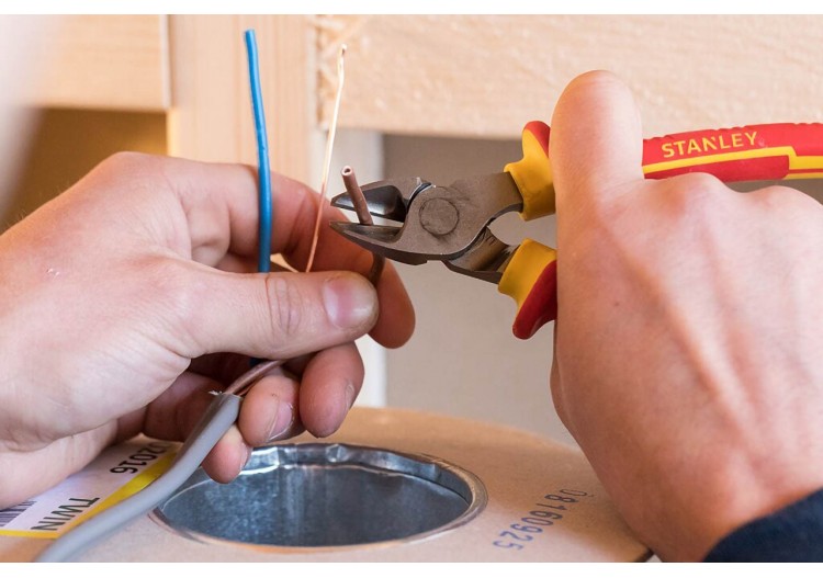 Pince Coupante Diagonale 180Mm Isolee 1000V - Stanley : Confort'Mat