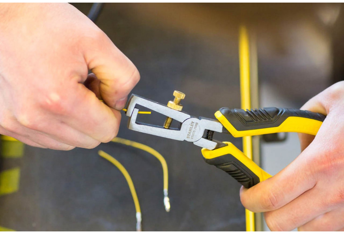 Pince A Denuder 150Mm - Stanley : Confort'Mat