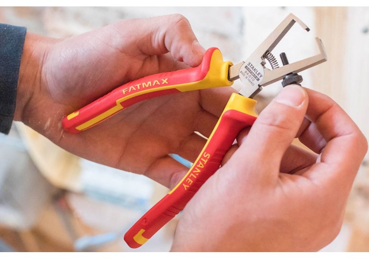 Pince A Denuder 170Mm Isolee 1000V - Stanley : Confort'Mat