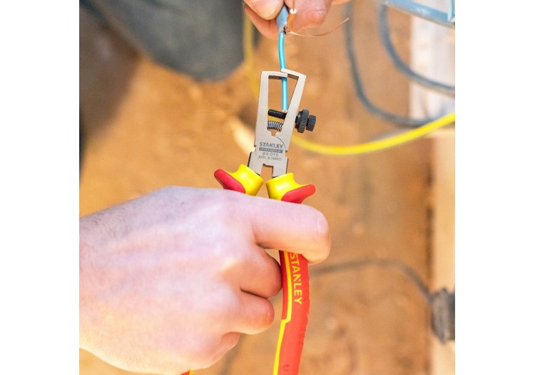 Pince A Denuder 170Mm Isolee 1000V - Stanley : Confort'Mat 2