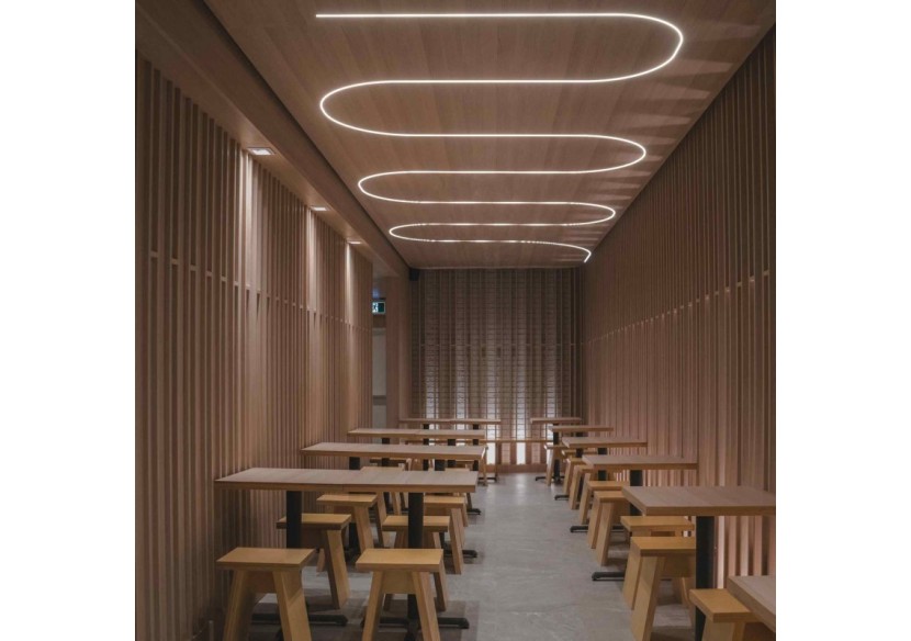 Gaine néon flexible en silicone encastrable pour rubans LED-10x10mm-5m-Courbure verticale - WOS1010-E - Barcelona LED