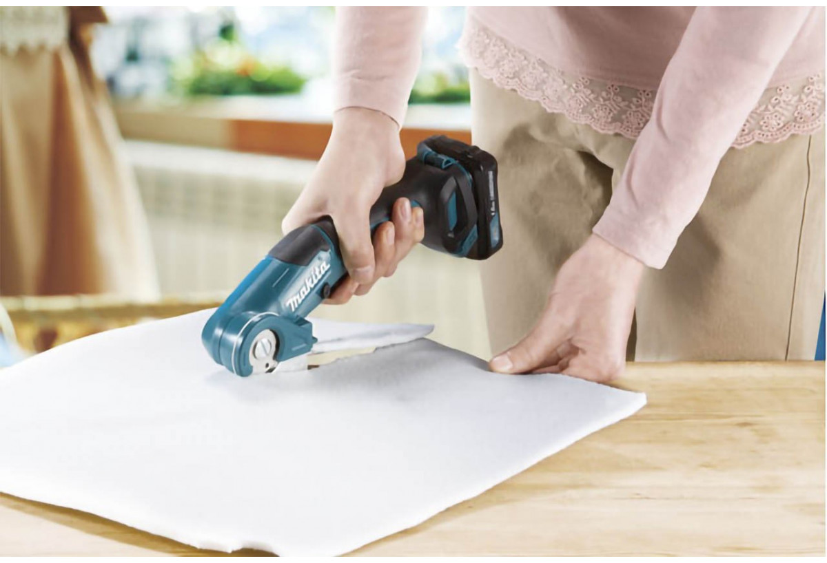 Découpeur universel - Makita : Confort'Mat