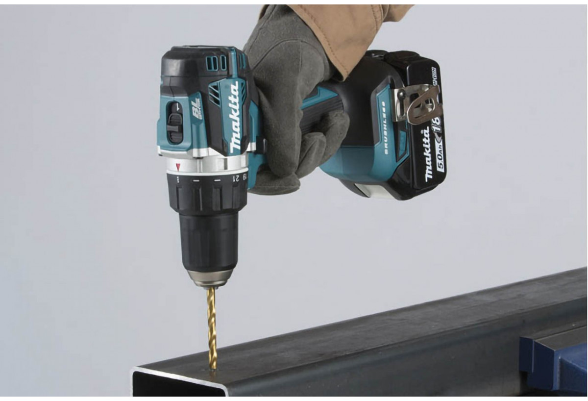 Perceuse visseuse 18 V Li-Ion 5 Ah usage intensif - Makita : Confort'Mat