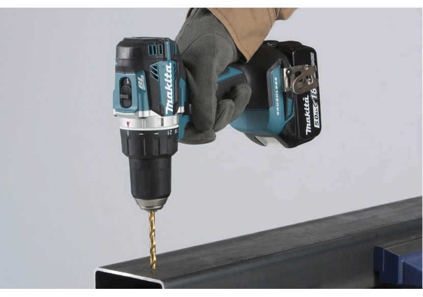 Perceuse visseuse 18 V Li-Ion 5 Ah usage intensif - Makita : Confort'Mat