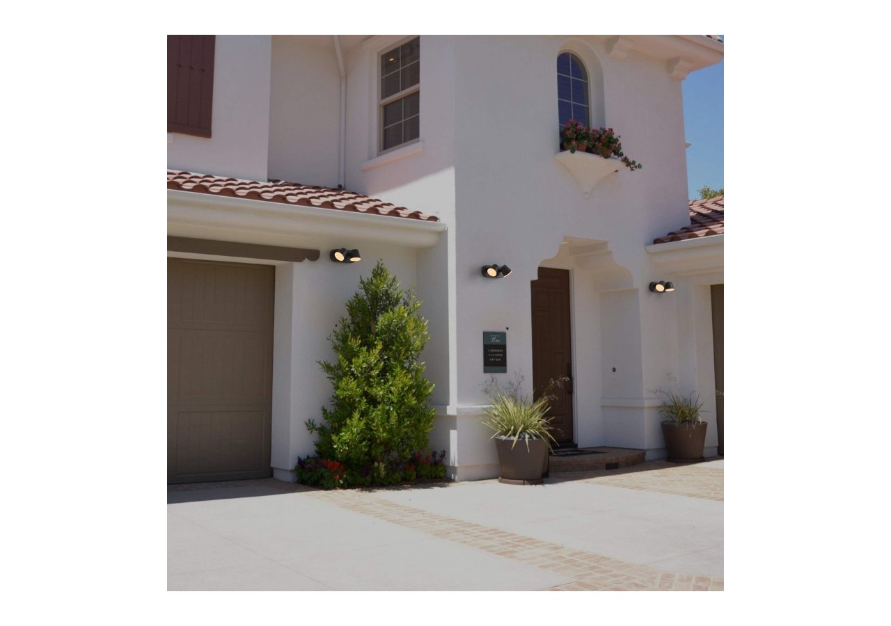 Applique murale d'extérieur double "Tura" avec capteur PIR-20,5W-Orientable-3000K-IP54 - L5069-S - Barcelona LED