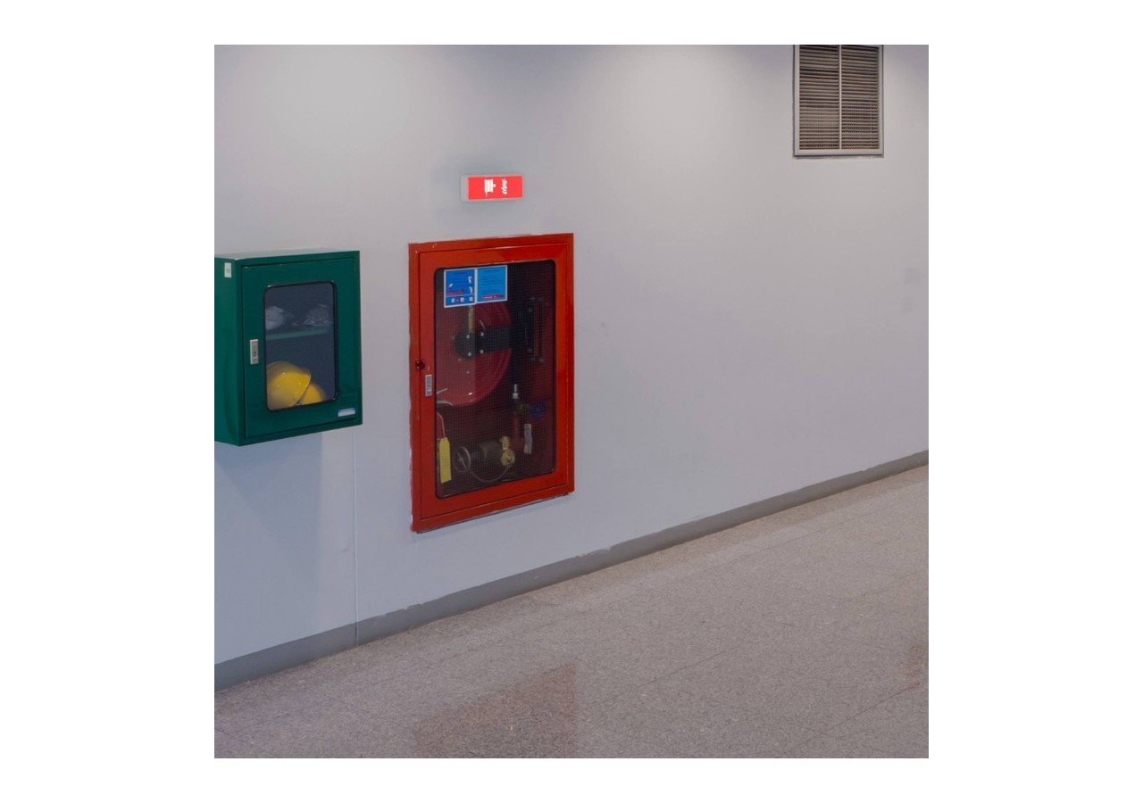 KIT Pictogramme autocollant "ROBINET D'INCENDIE ARMÉ" + Bloc d'éclairage 3W - K-B1050-BOCAINCENDIO - Barcelona LED