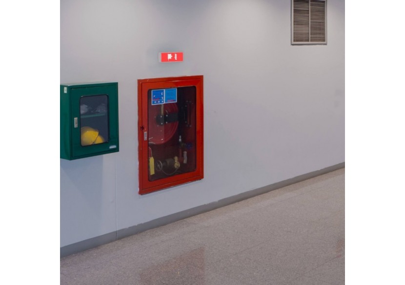 KIT Pictogramme autocollant "ROBINET D'INCENDIE ARMÉ" + Bloc d'éclairage 3W - K-B1050-BOCAINCENDIO - Barcelona LED