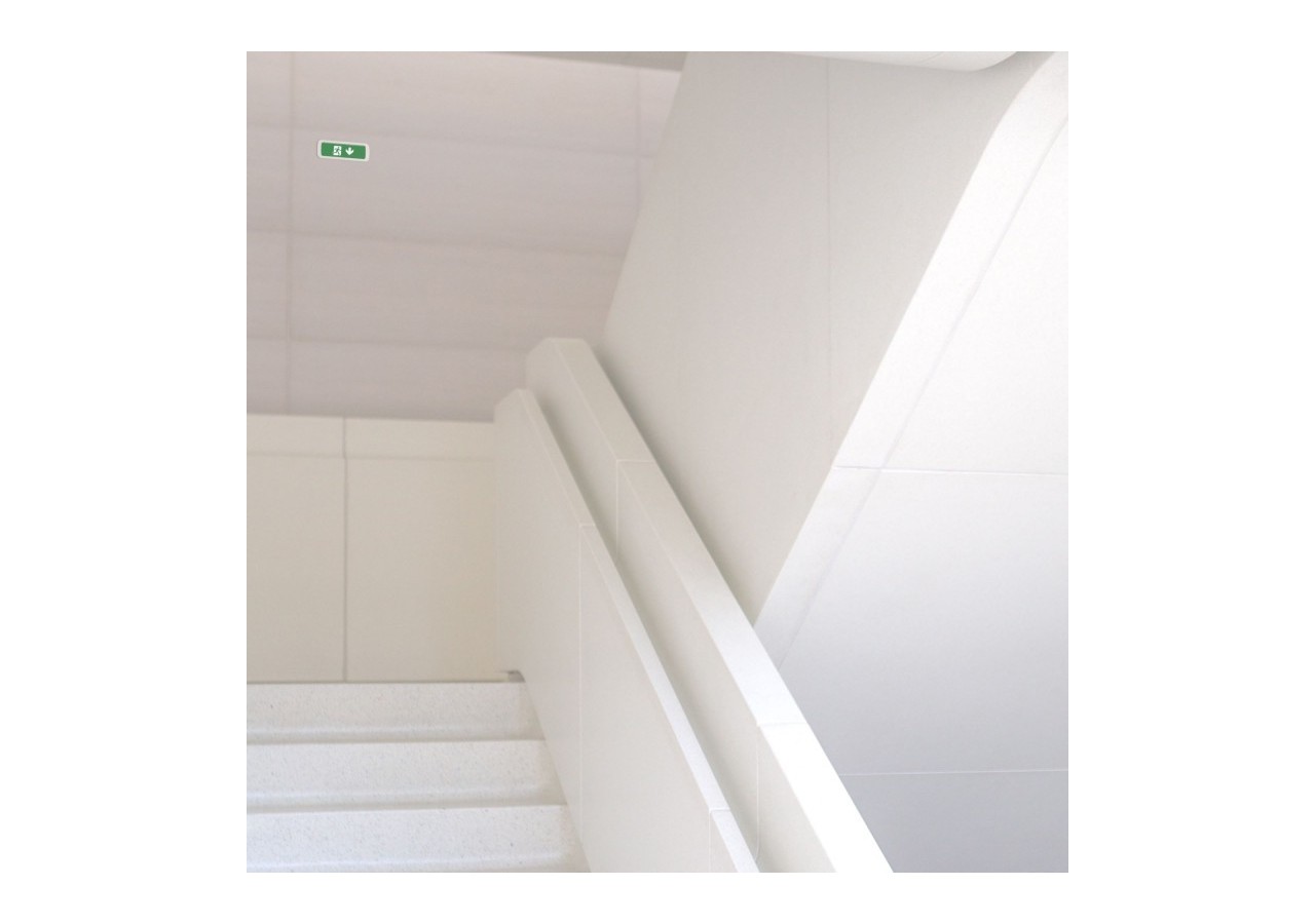 KIT Pictogramme autocollant "SORTIE VERS LE BAS" + Bloc d'éclairage 3W - K-B1050-DOWNARROW - Barcelona LED