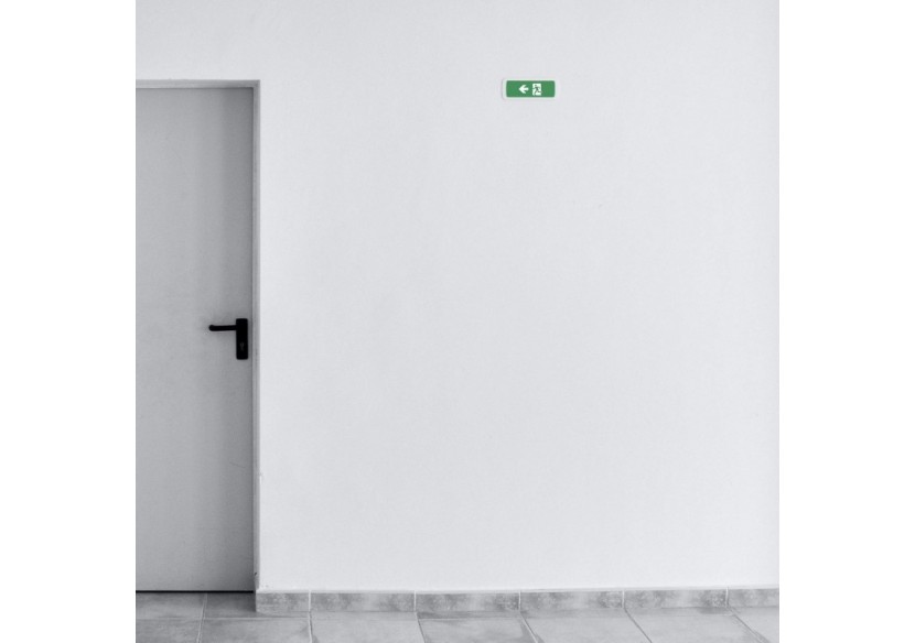 KIT Pictogramme autocollant "SORTIE VERS LA GAUCHE" + Bloc d'éclairage 3W - K-B1050-LEFTARROW - Barcelona LED KIT Pictogramme autocollant "SORTIE VERS LA GAUCHE" + Bloc d'éclairage 3W - K-B1050-LEFTARROW - Barcelona LED