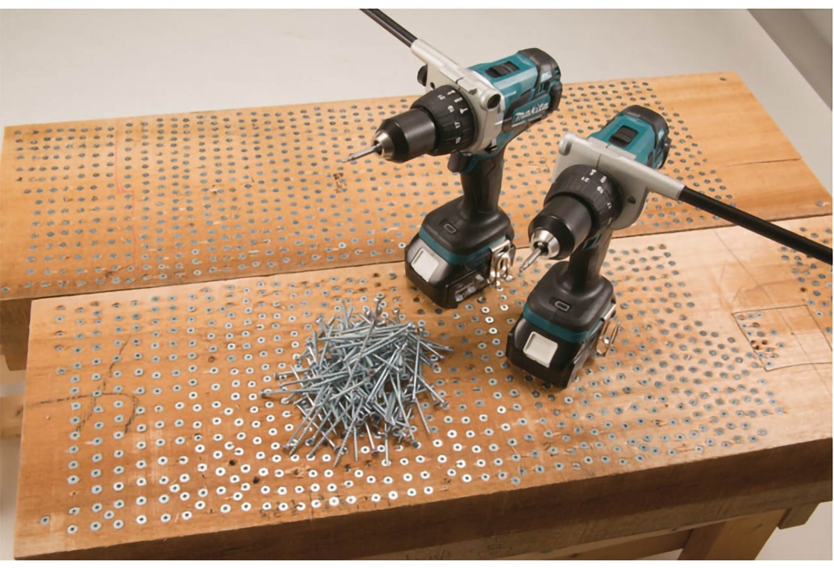 Perceuse visseuse à percussion 18 V Li-Ion 5 Ah expert - Makita : Confort'Mat