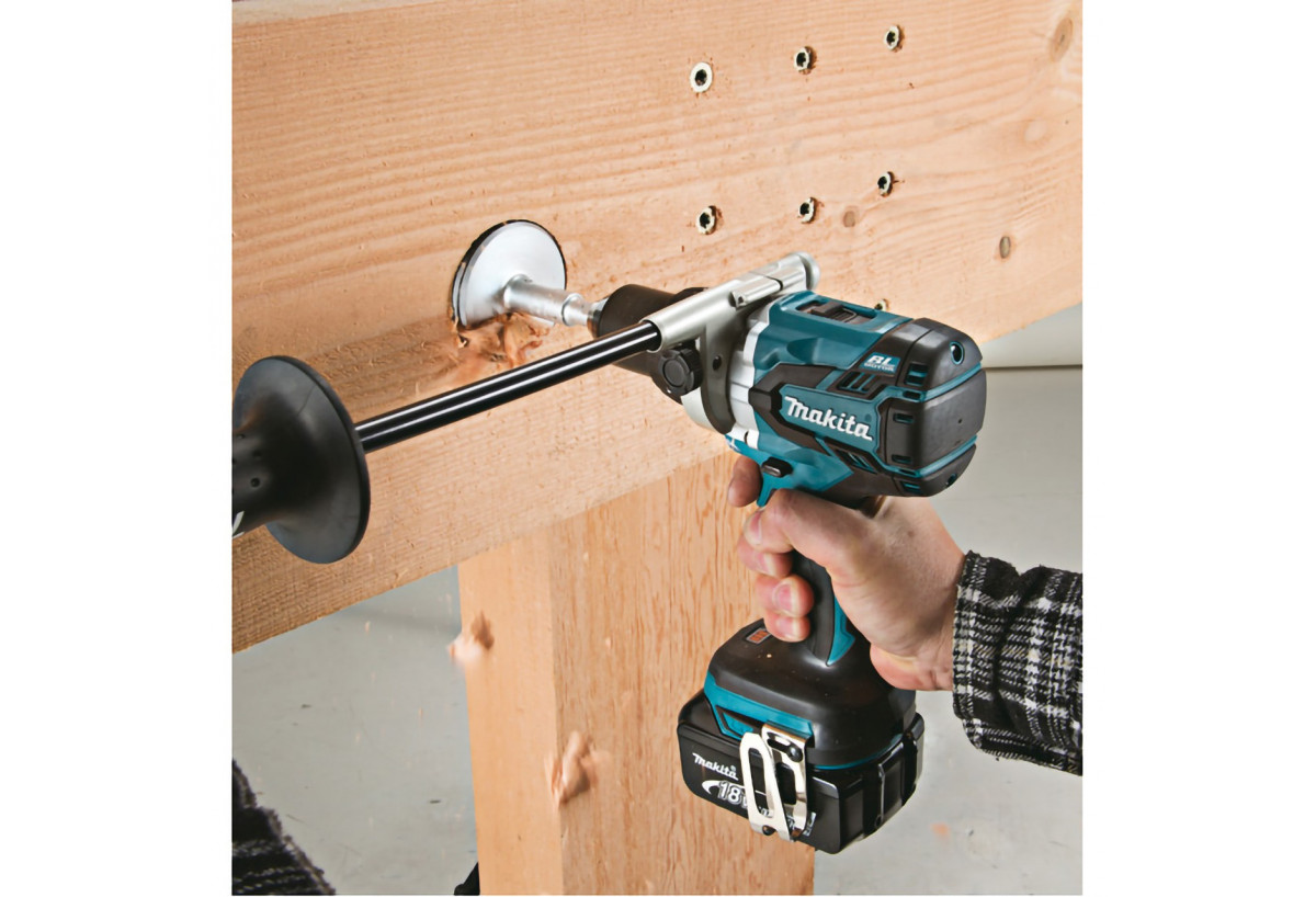 Perceuse visseuse à percussion 18 V Li-Ion 5 Ah expert - Makita : Confort'Mat