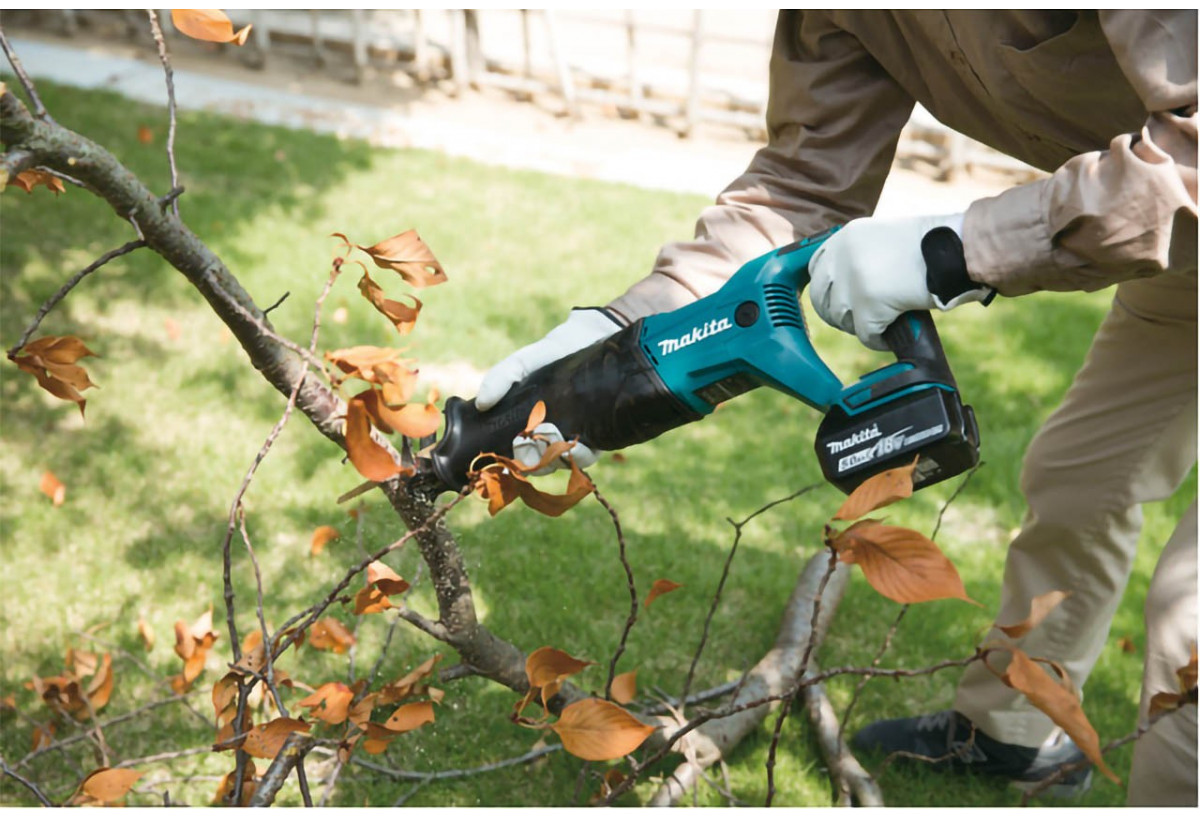 Scies récipros 18 V Li-Ion 5 Ah - Makita : Confort'Mat