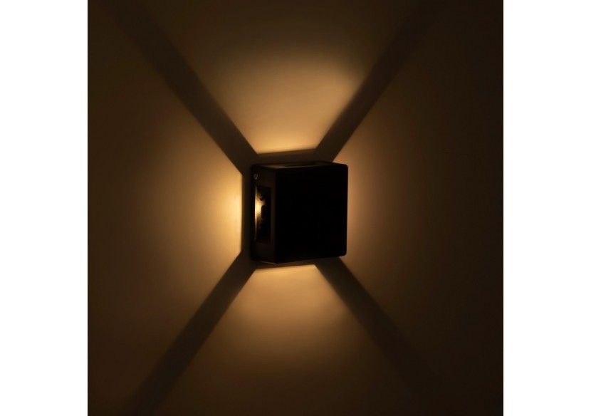Applique murale d'extérieur LED carrée "Square 4"-6W-IP54-Éclairage sur 4 faisceaux lumineux - LN1580-N - Barcelona LED Applique murale d'extérieur LED carrée "Square 4"-6W-IP54-Éclairage sur 4 faisceaux lumineux - LN1580-N - Barcelona LED