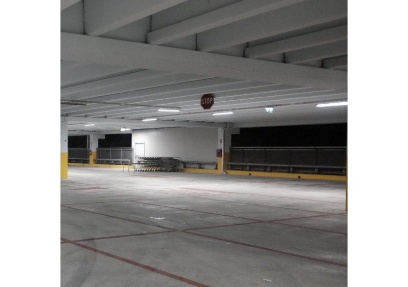 Kit Boîtier étanche 60cm + tube LED T8 9W-6000K - K8470-60-6K - Barcelona LED