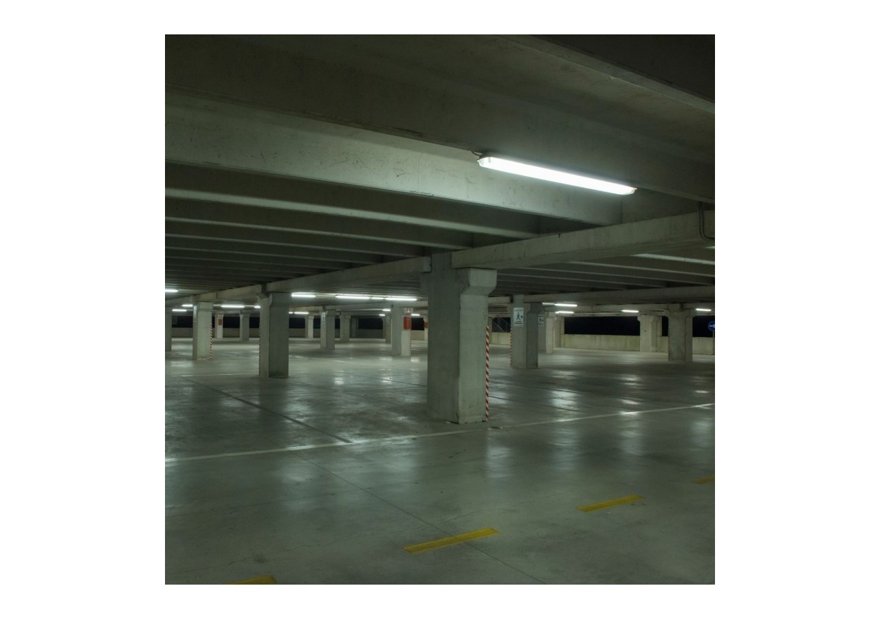 Kit Boîtier étanche 150cm + tube LED T8 24W-6000K - K8470-150-6K - Barcelona LED