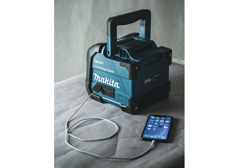 Enceinte Bluetooth® de chantier à affichage digital, secteur ou batte- rie Makita Li-Ion (sauf bâton) - Makita : Confort'Mat