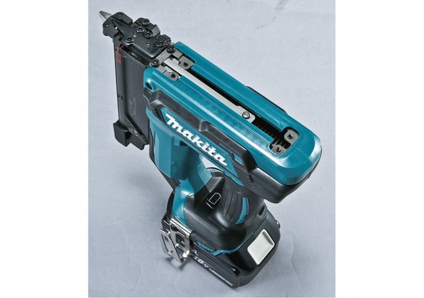 Cloueur 18 V Li-Ion 5 Ah précision - Makita : Confort'Mat