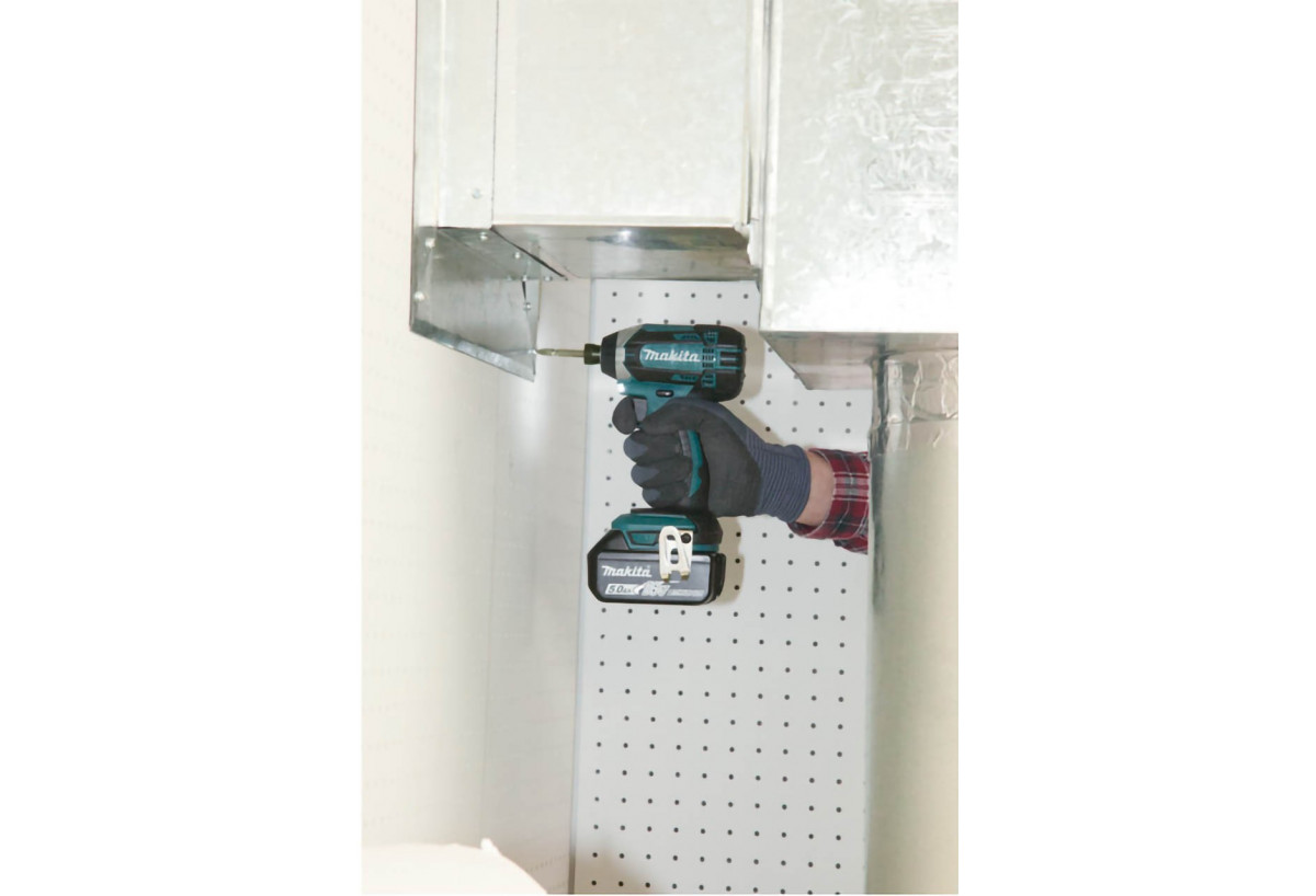 Visseuse à chocs 18 V Li-Ion 5 Ah 165 Nm - Makita : Confort'Mat